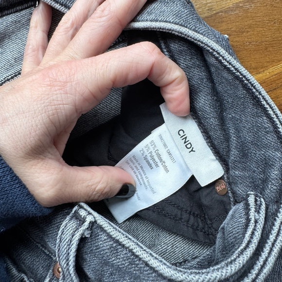 Paige Cindy High Rise Ankle Fray Straight Jeans Ash Black Size 25 - Picture 5 of 5